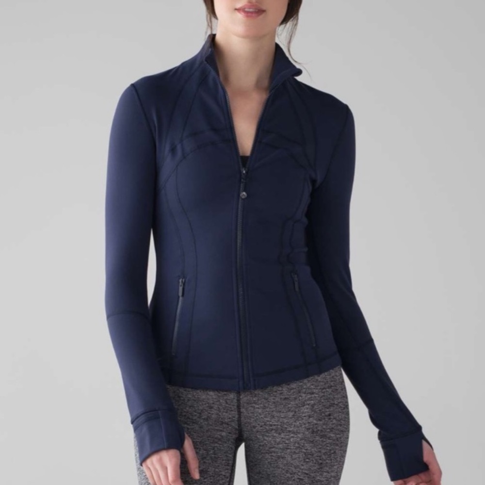 Lululemon define jacket size 4